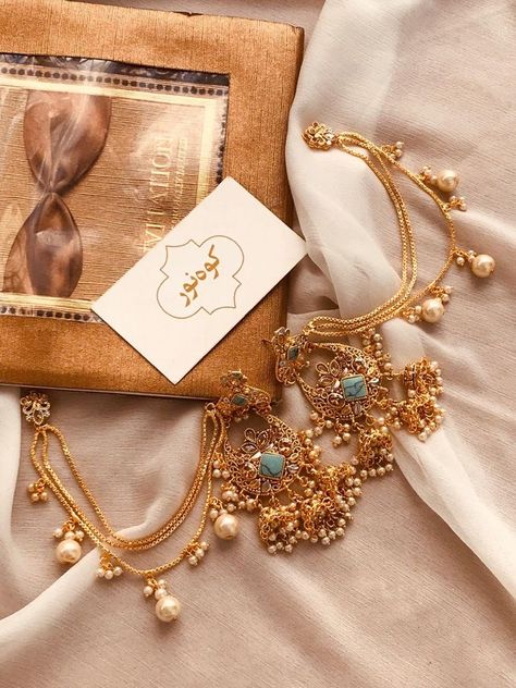 Shiloh Jolie Pitt, Earrings With Stones, Bridal Jewelry Sets Brides, Perhiasan India, Indian Jewelry Earrings, Jolie Pitt, Indian Bridal Jewelry Sets, Bridal Jewellery Design, Antique Jewellery Designs