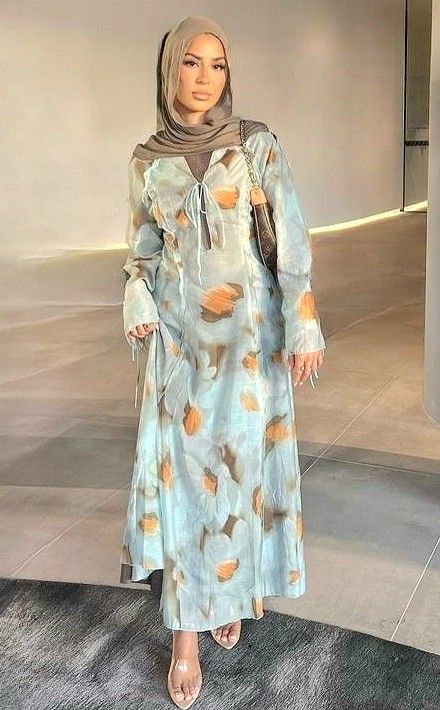 Ig: Belinay.uyar Hijabi Fashion Summer, Modest Summer Fashion, Modest Fashion Hijab, Dressy Casual Outfits, Cute Modest Outfits, Modest Summer Outfits, Modest Dresses Casual, Hijabi Outfits Casual, Scarf Women Fashion