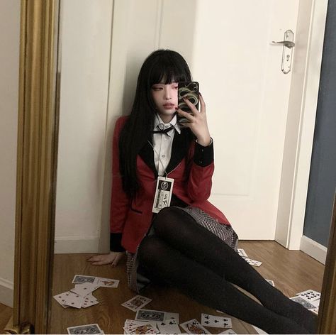 ulzzang girl cosplay aesthetic korean zhou xianxianye chinese kakegurui yumeko Kpop Halloween Costume, Kpop Costume, Kakegurui Cosplay, Kostum Cosplay, Idee Cosplay, Halloween Costume Outfits, Cosplay Characters, Amazing Cosplay, Cute Cosplay