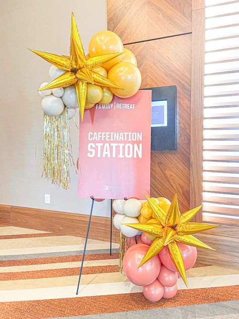 easel install | CORPORATE EVENTS Company Anniversary Decoration, Corporate Event Balloons, Small Event Ideas, Corporate Events Decoration Ideas, Office Balloon Decoration, Office Anniversary Decoration Ideas, Easel Balloon Garland, Corporate Balloon Decor, Inauguration Decoration Ideas