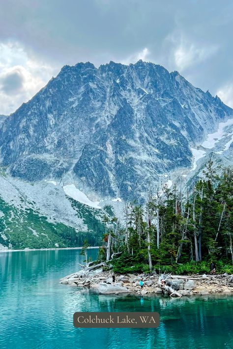 Colchuck lake is a MUST do hike while in Washington.   I've attached my Thatch itinerary for and adventures weekend from Seattle to Lake Chelan, Leavenworth, and this amazing hike.   Be sure to save this hike for this summer! Colchuck Lake Washington, Lake Chelan Washington, Colchuck Lake, Chelan Washington, Washington Trip, Leavenworth Washington, Lake Chelan, Washington Travel, Cascade Mountains