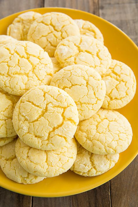 Lemon Crinkle Cookies - Cooking Classy Lemon Cake Mix Cookies, Lemon Cookies Easy, Crinkle Cookies Recipe, Lemon Crinkle Cookies, Cooking With Essential Oils, Lemon Cookies Recipes, Lemon Cake Mixes, Crinkle Cookies, Cooking Classy