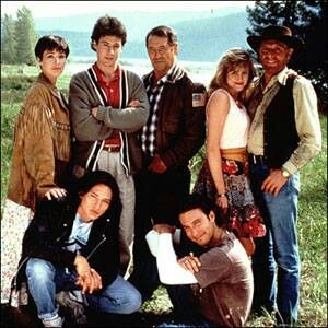 OK, confession: I've been watching the 90s TV series Northern Exposure for the past couple of days . . . And . . . it's not good. In fact, it's kinda ridiculous but I keep watching it! Perhaps it's the 90s/indie chic wardrobe, or the comically terrible plot-line, or Maggie's cute pixie cut (which I envy) that's got me hooked! It's like candy corn, you don't necessarily like it but you still eat it. Northern Exposure Tv Show, Northern Exposure, Tv Characters, Still Standing, Old Tv, Classic Tv, Classic Movies, Breaking Bad, Best Shows Ever