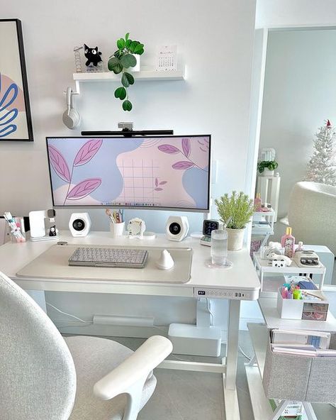 White Desk Setup, Home Office White, Desk For Home Office, Gaming Desk Setup, Cozy Desk, Electric Standing Desk, Desk Inspiration, Desk Stand, Stand Up Desk