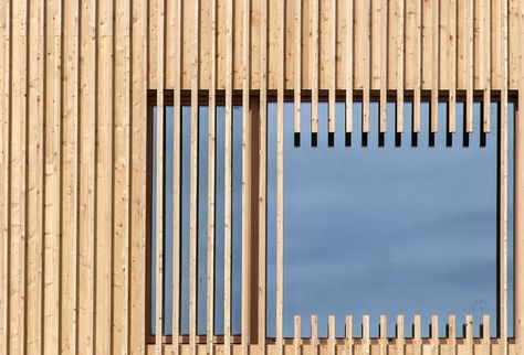 timber slats over glass Cladding Ideas, Box Architecture, Outdoor Restaurant Design, Wood Facade, Wooden Facade, House Cladding, Timber Slats, Timber Fencing, Wood Slat Wall