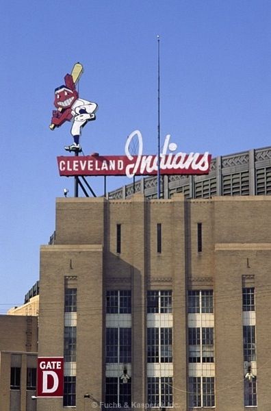 Major League Baseball Stadiums, Mlb Stadiums, Cleveland Indians Baseball, Cleveland Baseball, Indians Baseball, Baseball Park, Ohio History, Sports Stadium, Baseball Stadium