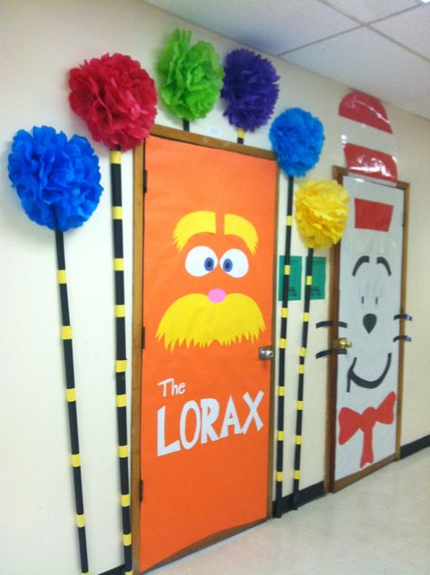 Dr Seuss Classroom Door Decorations, Dr. Seuss Door, Dr Seuss Classroom Door, Dr Seuss Bulletin Board, Dr Seuss Teacher, Dr Seuss Classroom, Dr. Seuss Book, Dr Seuss Crafts, Spring Door Decoration