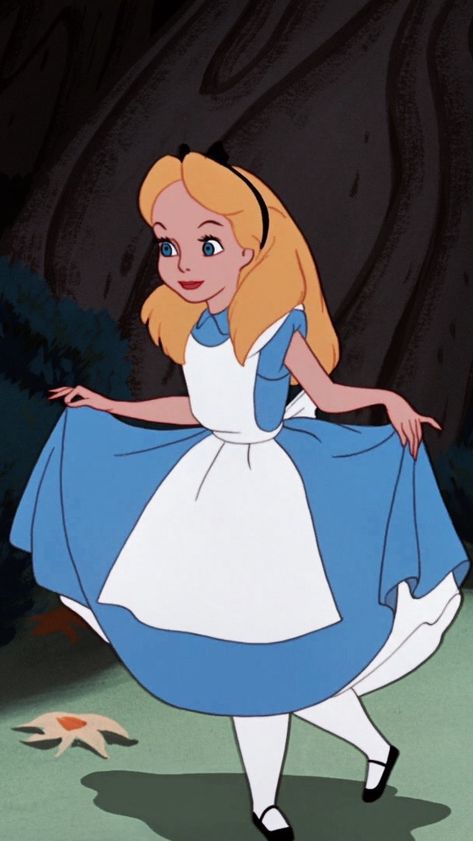 Alice in Wonderland Alice And Wonderland Pictures, Alive In Wonderland Characters, Alice Wonderland Drawing, Disney Princess Full Body Pic, Alice In Wonderland Characters Cartoon, Iconic Childhood Characters, Allie Character, Alive In The Wonderland, Alive And Wonderland