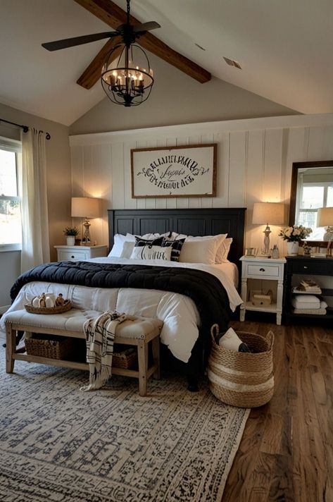 Layered Bedding Ideas Farmhouse, Black French Country Decor, Cute Couples Room Ideas, Country Vibe Bedroom, Farmhouse Style Master Bed, Small Farmhouse Bedroom Ideas Simple, Farmhouse Black And White Bedroom, Farmhouse Interior Design Bedrooms, Black Metal Frame Bedroom Ideas