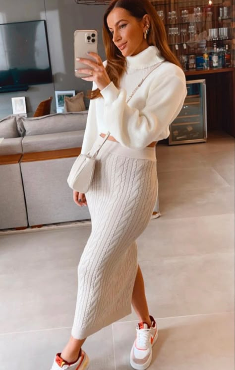 White Knit Maxi Skirt Outfit, Knitted Skirts Outfit, White Knitted Skirt Outfit, Winter Fashion Outfits Dressy Fashionista Trends, White Midi Skirt Outfit Winter, Cable Knit Skirt Outfit, White Wool Skirt Outfit, Beige Knit Skirt Outfit, Long Knitted Skirt Outfit