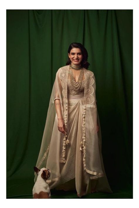 Cape Dress Indian, Samantha Prabhu, Samantha Ruth, Indo Western Dress, Indian Dresses Traditional, Dress Design Patterns, Designer Party Wear Dresses, Stylish Party Dresses, Party Wear Indian Dresses