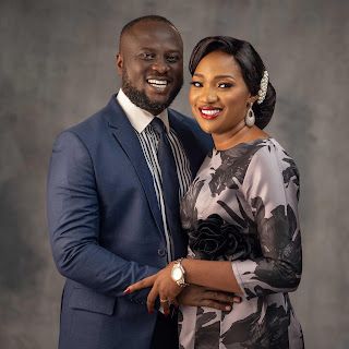 Full Biography of Pastor Muyiwa Areo And Pastor Temi Areo Overwhelming Love, Pastor Anniversary, Pastors Wife, Studio Photography Poses, Anniversary Photoshoot, Anniversary Wishes, First Wedding Anniversary, Stand Up Comedians, Couples Images