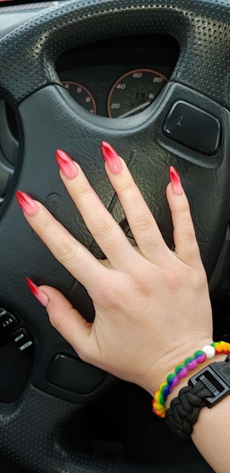 Red Gel Ombre Nails, Pink N Red Nails, Pink To Red Ombre Nails, Pink Red Ombre Nails, Pink Nails Red Tips, Red Ombre Acrylic Nails, Red And Pink Ombre Nails, Ombré Stiletto Nails, Nezuko Nails