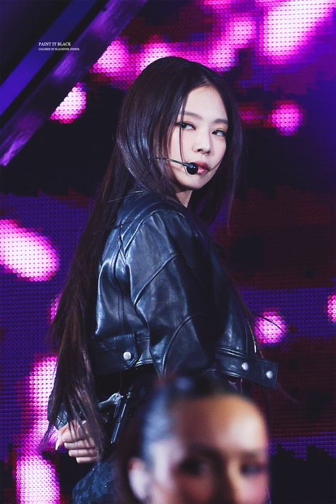 Jennie Born Pink, Blackpink World Tour, Pink And Black Hair, Jennie Chanel, 4k Photos, Pink Tour, Born Pink World Tour, Pink World, All Eyes On Me