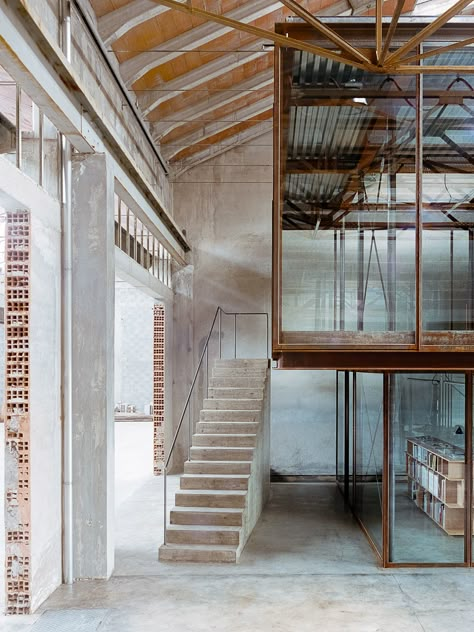 AMAA architecture studio created inside converted factory in Italy Architecture Renovation, Concrete Staircase, Abandoned Factory, Basement Floor Plans, Glass Structure, 카페 인테리어 디자인, Carlo Scarpa, Old Factory, Adaptive Reuse