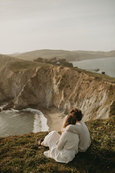 Point Reyes California, Adventure Engagement Photos, California Engagement Photos, Point Reyes, California Engagement, Engagement Photo Poses, Couple Photoshoot Poses, Engagement Photo Outfits, Sonoma County