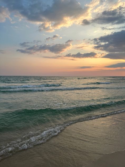 Beach, ocean, blue water, turquoise water, green water, waves, sunset, pink sky, purple sky, blue sky, orange sky, yellow sky, clouds, night, dark, white sand Florida Beaches Aesthetic, Beach Aesthetic Florida, Pensacola Florida Aesthetic, Ocean City Aesthetic, Panama City Beach Florida Aesthetic, Seaside Florida Aesthetic, Florida Summer Aesthetic, Panama Aesthetic, Florida Beach Aesthetic