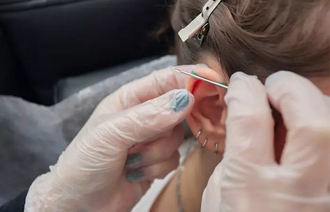 How To Pierce Your Ear: A Complete Guide Pierce Your Own Ears, Different Lip Piercings, Starter Earrings, Clogged Ears, Cleaning Your Ears, Piercing Kit, Numbing Cream, Delivering A Baby, Lip Piercing