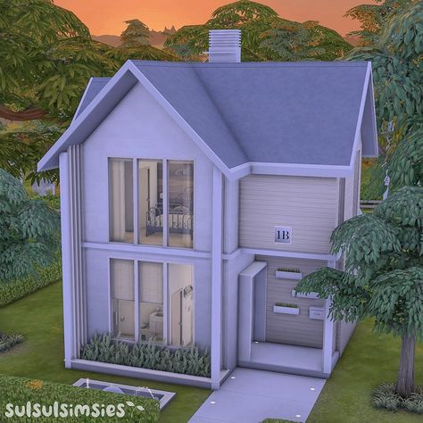 🤍 Modern Scandi Home 🍃 Swipe to see the floorplan and interior shots 🫶🏼 Sul Sul Simmers! 🤗 The last two nights I build this nice simple… | Instagram Sims 4 House Inspo Exterior, Small Scandinavian House Exterior, Simple Sims 4 Houses, Sims Home Ideas, Sims Interior Design, Sims 4 Floor Plans, Sims 4 Houses Ideas, Sims 4 Build Ideas, Sims Exterior