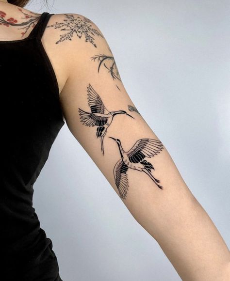 Berlin Tattoo Artist, Crane Tattoo Arm, Japanese Sternum Tattoo, Hanbok Tattoo, Top Of Forearm Tattoo For Women, Asian Tattoos For Women, Japanese Crane Tattoo, Shin Tattoos, Film Tattoo