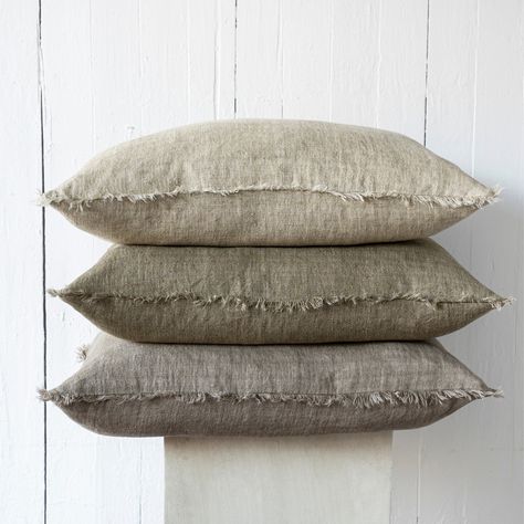 Add romantic boho appeal to your home with our series of soft stone-washed Belgian linen pillows. Classic linen is updated with a frayed edge, making them beautiful standalone cushions or backdrops for layering. Complete with a premium feather-down filler for fabulous fluff factor and comfort you'll want to sink your head into. *Colours may vary slightly according to your device and the lighting in your space. Dimensions: 24.00" x 24.00" Colours: Celery Root Materials: Linen Care Instructions Ma Fashion Degree, Linen Throw Pillows, Pine Garden, Chair Throw, Cozy Pillows, Color Mood, Dash And Albert Rugs, Romantic Boho, Salalah