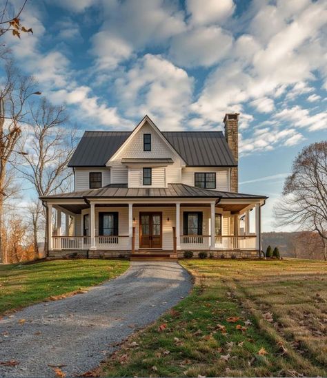 Farmhouse Build, Brick Farmhouse, Dream Life House, Best Farmhouse, Beautiful Farmhouse, Farmhouse Homes, Dream House Exterior, Barn Doors Sliding, Exterior Brick