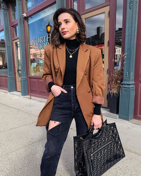 Brown Blazer Women's, Fall Outfits With Jeans, Brown Blazer Outfit, Comfy Jeans Outfit, Outfits With Jeans, Blazer Outfits For Women, Brown Blazer, Fall Outfits For Work, Outfit Inspiration Fall