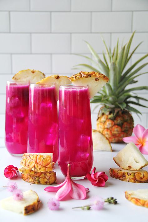 Best Fruity Cocktail Recipes, Pink And Orange Cocktail, Fun Pink Cocktails, Pink Rum Drinks, Tropical Drinks Aesthetic, Pink Rum Cocktails, Pink Summer Cocktails, Not Too Sweet Cocktails, Pink Birthday Cocktails