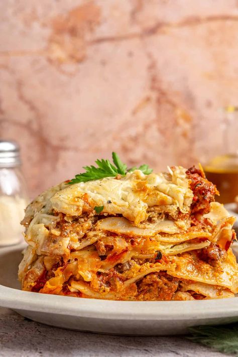 Protein-Packed Beef High Protein Lasagna, Protein Pesto, Protein Lasagna, Beef Zucchini, Postpartum Meal, Postpartum Meals, Protein Meat, Pesto Lasagna, High Protein Salads