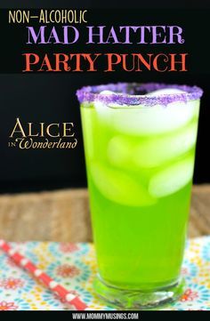 Apple Buffet, Halloween Themed Appetizers, Party Punch Alcohol, Adult Halloween Party Ideas, Buffet Halloween, Spooky Cocktails, Party Punch Recipe, Diy Caramel, Glace Fruit