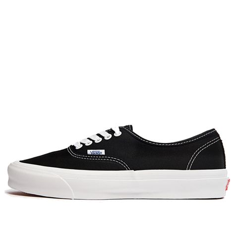 Vans Authentic Black, Vans Shoes Women, Elegance Dress, Vans Vault, White Shoes Sneakers, Vans Authentic, Vans Old Skool Sneaker, Vans Authentic Sneaker, Sneakers Shoes