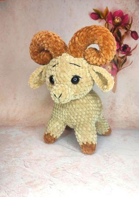 Amigurumi ram pattern, Crochet pattern ram, Large plushie amigurumi pattern, English pattern amigurumi pdf Ram Amigurumi, Crochet Bison, Crochet Bear Patterns, Crochet Dog Patterns, Crochet Teddy Bear Pattern, Goodbye Gifts, Crochet Bunny Pattern, Plushie Patterns, Crochet Etsy