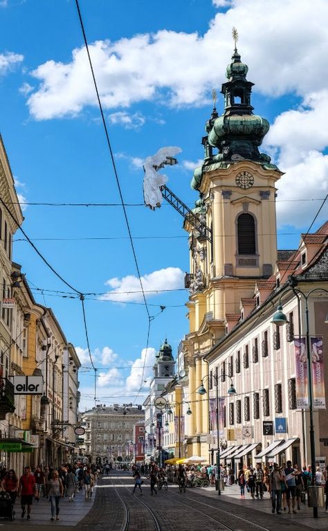 Höhenrausch exhibition, Linz, Upper Austria #roundtripAustria Los Angeles California Photography, European Bucket List, Linz Austria, Danube River Cruise, Danube River, Dream Travel Destinations, California Photography, River Cruises, Vienna Austria