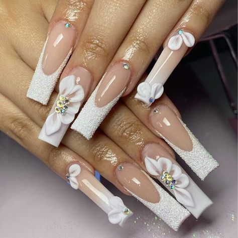 3d Acrylic Flowers, Crystal Nail Art, Secret Nails, 3d Flower Nails, Nail Art Charms, Diy Acrylic Nails, French Tip Acrylic Nails, Cute Acrylic Nail Designs, Exotic Nails