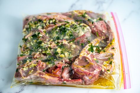 Grilled Greek Style Lamb Chops - The Genetic Chef Greek Style Lamb, Lamb Loin Chop Recipes, Lamb Chops Marinade, Grilled Lamb Chop Recipes, Lamb Marinade, Bbq Lamb, Lamb Loin Chops, Marinated Lamb, Lamb Loin