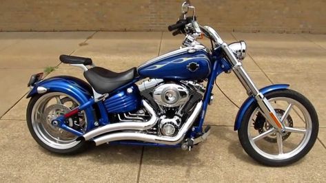 What is a Harley Davidson Rocker? Harley Rocker, Harley Davidson Bike, Davidson Bike, Harley Bikes, Bike Pics, New Harley Davidson, A Beast, Custom Motorcycle, Rocker