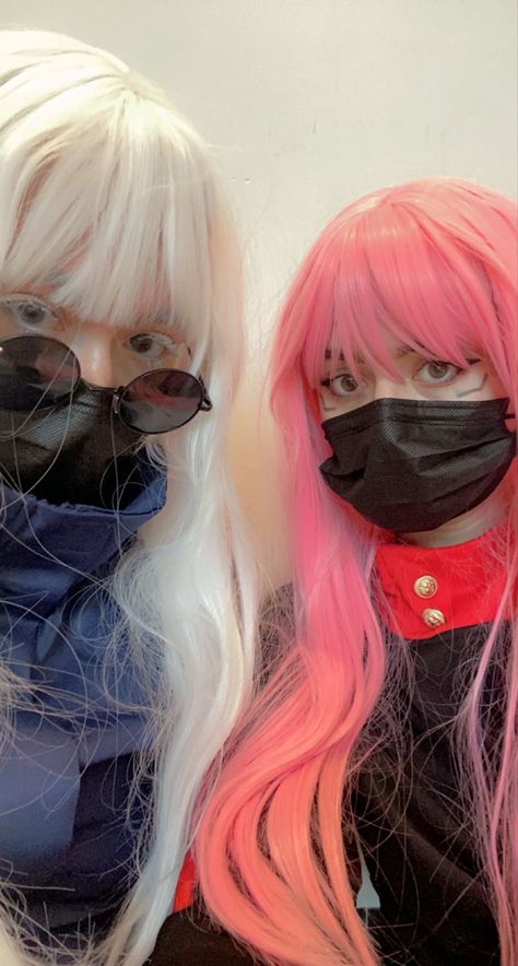 Duo Cosplay Anime, Jjk Cosplay Girl, Cosplayer Aesthetic, Duo Cosplay, Anime Costumes Halloween, Jjk Cosplay, Female Cosplay Ideas, Gojo Cosplay, Convention Outfits