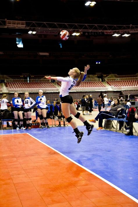 Volleyball life #mybaby #KVA15NB Jump Serve Volleyball, Volleyball Jump Serve, Jump Volleyball, Volleyball Picture, Dyi Costume, Jump Serve, Volleyball Serve, Volleyball Life, Volleyball Photography