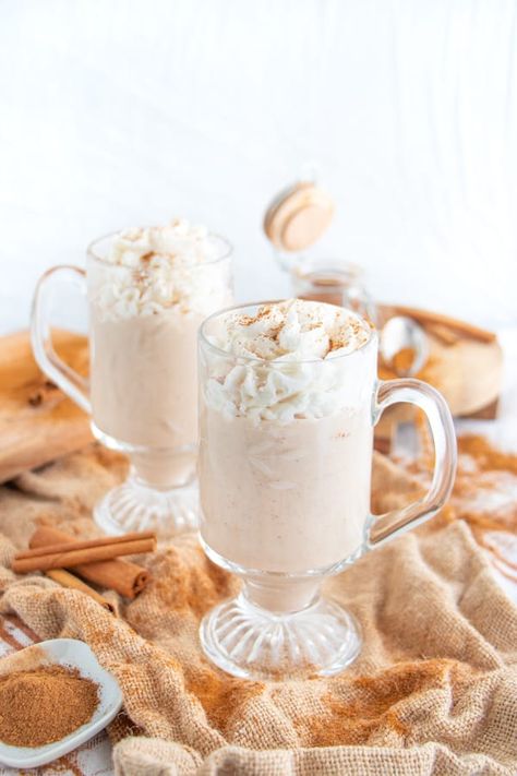 Vegan Eggnog Vegan Eggnog Recipe, Vegan Rice Krispie Treats, Dairy Free Egg Nog, Dairy Free Whipped Cream, Vegan Eggnog, Homemade Eggnog, Vegan Carrot Cakes, Healthy Vegan Desserts, Eggnog Recipe