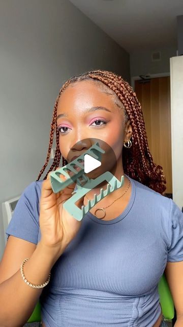 Ese★ on Instagram: "I just know that half up half down claw clip hairstyle HATES to see me coming😮‍💨

Which one’s your fave?

 #braids #braidsstyles #curlybraids #protectivestyles #naturalhair #reels #reelsvideo #trending" Hairstyles To Do With Claw Clips Braids, Claw Clips On Braids, Claw Clip Braid Hairstyles, Claw Clip Braids, Half Down Claw Clip, Claw Clip Hairstyle, Clip Hairstyle, Curly Braids, Clip Hairstyles