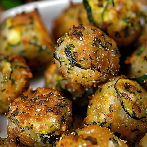 Crispy, savory, and packed with flavor, these delightful little bites are a tasty way to enjoy your veggies Zucchini Garlic Bites Air Fryer, Mushroom And Zucchini Recipes, Savory Appetizers Easy, Zucchini Garlic Bites, Courgette Recipe, Zucchini Appetizer Recipes, Garlic Bites, Zucchini Appetizer, Veggie Appetizers