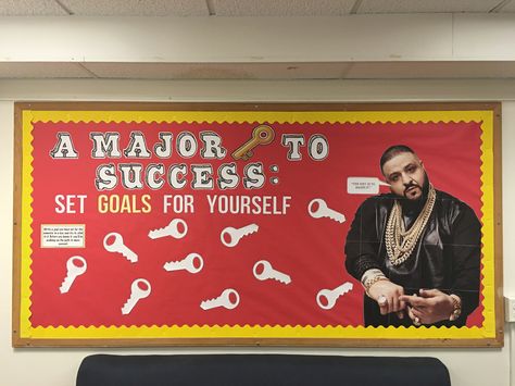 DJ Khaled inspired RA bulletin board #RA #RAideas #bulletinboard Hall Of Fame Bulletin Board Ideas, Keys To Success Bulletin Board, Easy Ra Bulletin Boards, Meet The Ra Bulletin Board, Ra Bulletin Board Ideas, Goal Setting Board, Ra College, Goals Bulletin Board, Dorm Bulletin Boards