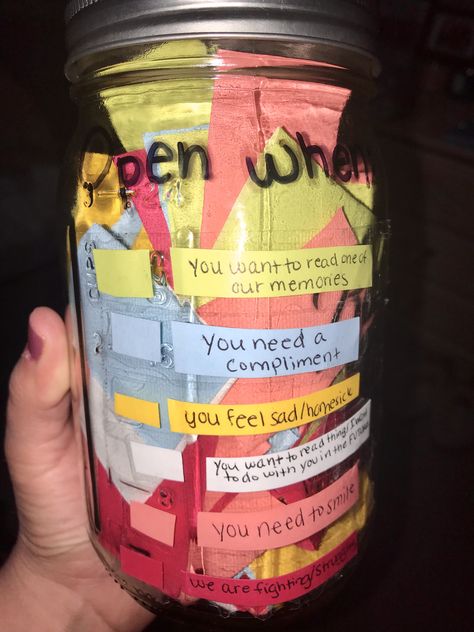 Open When Jar for Deployment ❤️💙💛🧡💚 open when: 1. You want to read one of our memories. 2. You need a compliment. 3. You feel sad/homesick. 4. You want to read things I want to do with you in the future. 5. You need to smile. 6. We are fighting/struggling #deployment #longdistancerelationship #militarygirlfriend #military #deploymentpackage Open When Jar, Valentine Friends, Dekorasi Bohemia, Hadiah Diy, Diy Best Friend Gifts, Bff Birthday Gift, Bff Birthday, Creative Gifts For Boyfriend