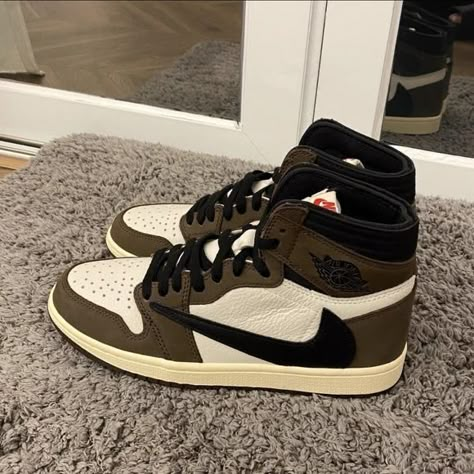 Nike Air Jordan 1 Travis Scott, Jordan Shoes Travis Scott, Travis Scott X Air Jordan 1, All Travis Scott Shoes, Travis Scotts Shoe, Nike Shoes Travis Scott, Travis Scott Jordan 1 High Outfit, Air Jordans Travis Scott, Nike Retro 1 Jordan