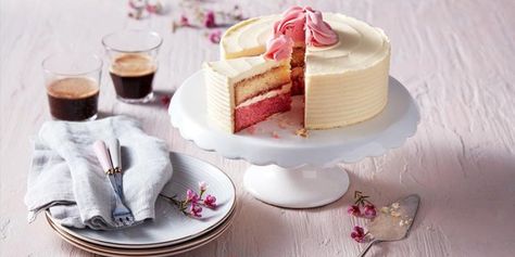 It's a pretty good deal. Jam Buttercream, Mother's Day Afternoon Tea, Cake Photoshoot, Mothers Day Desserts, Food Photoshoot, Dessert Photography, Mothers Day Cake, Cake Day, Valentines Day Cakes