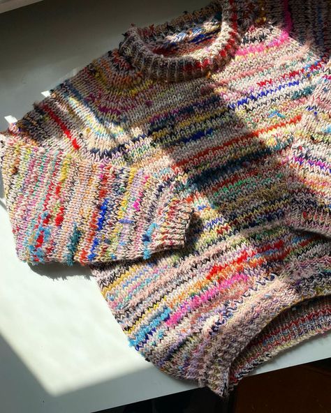 Lærke Bagger on Instagram: “Whenever I knit these #alloverscrap sweaters every row is like turning a corner - you never know what colours will get you exited or…” Multicolor Knit Sweater, Scrap Yarn Sweater, Knitted Sweater Patterns, Chunky Crochet Sweater, Colorful Knit Sweater, Multi Color Sweater, Hygge Style, Knit Basket, Winter Knit Sweater