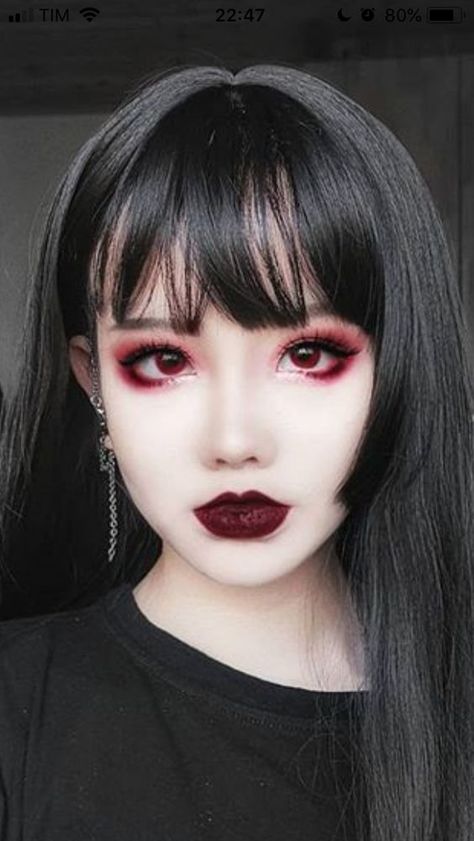 #tokyomakeup #japanesemakeup #mochiskin #glassskin #japanesemakeupaesthetic #tokyomakeupaesthetic #makeupaesthetic #summermakeupaesthetic #glassskinaesthetic #koreanmakeup #gyarumakeup #genderlessbeauty #makeupgoals #makeup #beauty #beautyaesthetic #makeupaesthetic #gothmakeup #goth #essence #summerlooks Maquillage Halloween Vampire, Extreme Make-up, Teknik Makeup, Dark Makeup Looks, Make Up Designs, Drag Make-up, Vampire Makeup, Alt Makeup, Swag Makeup