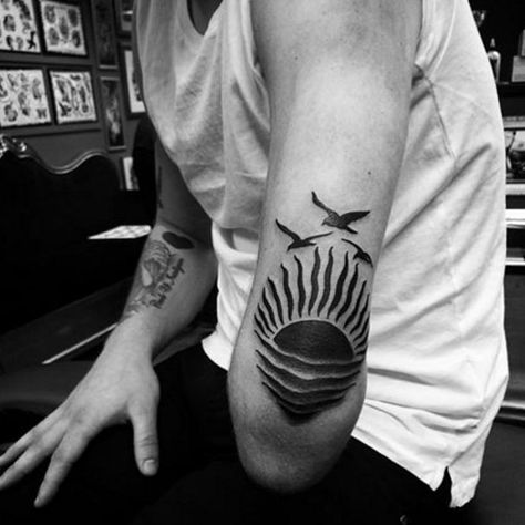 Elbow Tattoos Above Elbow Tattoo Men, Mens Elbow Tattoo Ideas, Elbow Tattoos For Men, Elbow Tattoo Men, Traditional Tattoo Elbow, Ny Tattoo, Above Elbow Tattoo, Tattoo Elbow, Inner Elbow Tattoos