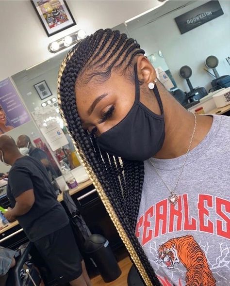 African Box Braids, African American Braided Hairstyles, Lemonade Braids Hairstyles, Lemonade Braids, Feed In Braids Hairstyles, African Hair Braiding Styles, Cute Braided Hairstyles, Box Braids Styling, Girls Hairstyles Braids