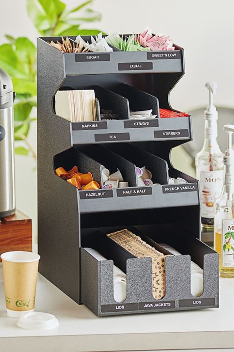 Looking to add to your coffee station ideas? This condiment organizer neatly holds all of the extras that your coffee corner needs. From creamers to jackets and lids to stirrers, your coffee station or coffee nook will never look better. Coffee Bar Organizer, Coffee Shop Supplies, Coffee Shop Equipment, Office Coffee Station, Coffee Station Ideas, Coffee Organization, Diy Coffee Station, Mobile Coffee Shop, Coffee Bar Station